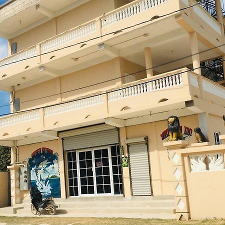Sarteneja Inn מראה חיצוני תמונה