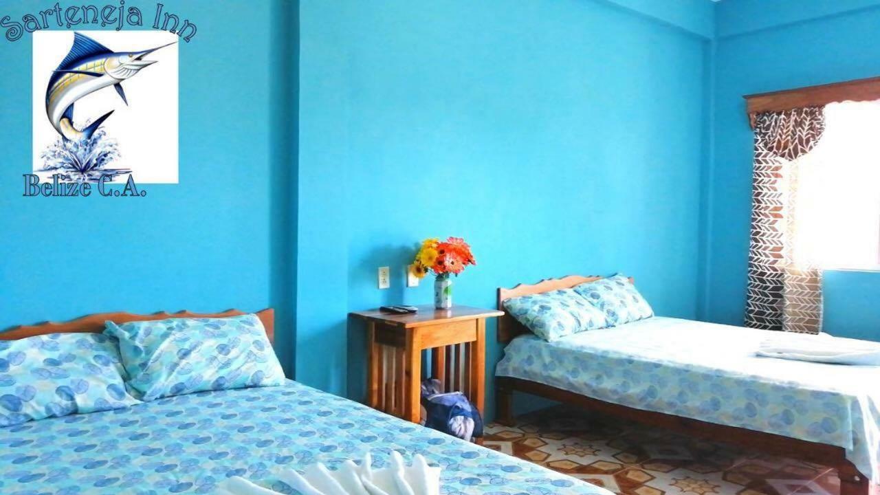Sarteneja Inn מראה חיצוני תמונה